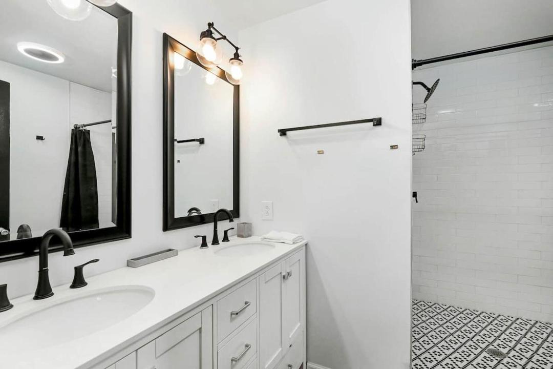 Nashville House | Inglewood Rose