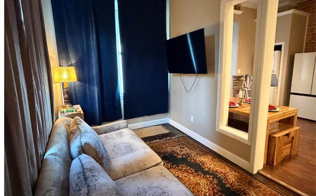 Fourmile Apartment | Loft Apartment Downtown Pineville Near Laurel Cove