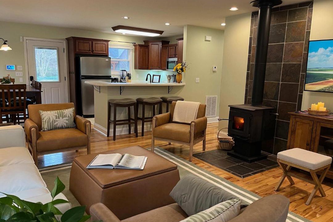 Maryville House | Quiet Clear Creek Cabin Peaceful Mtn Views Firepit