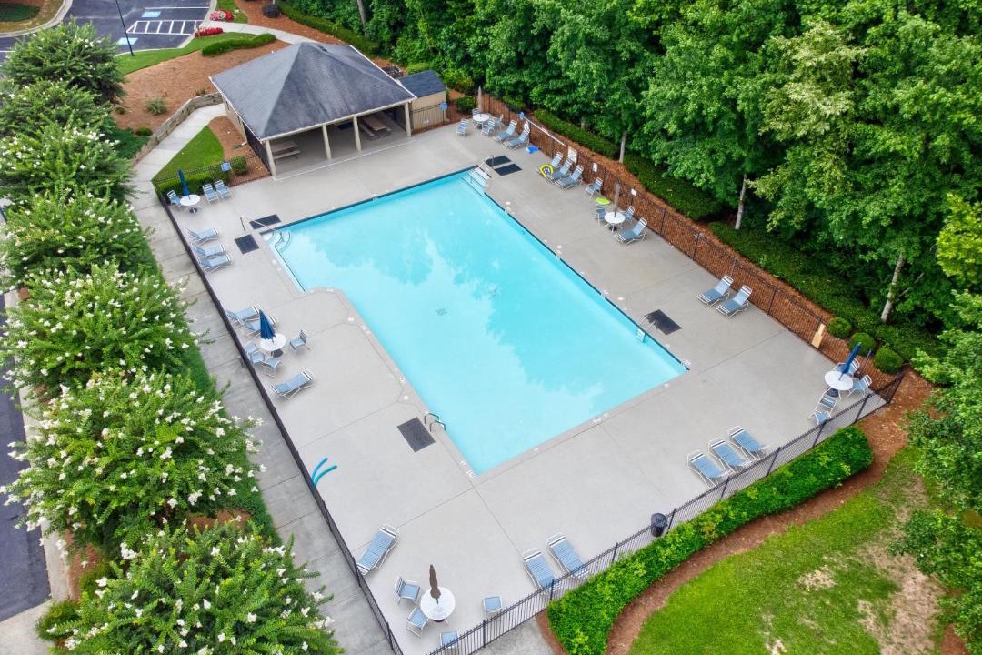 Buford Apartment | Pool and Patio, 8 minutes from Mall of Georgia!