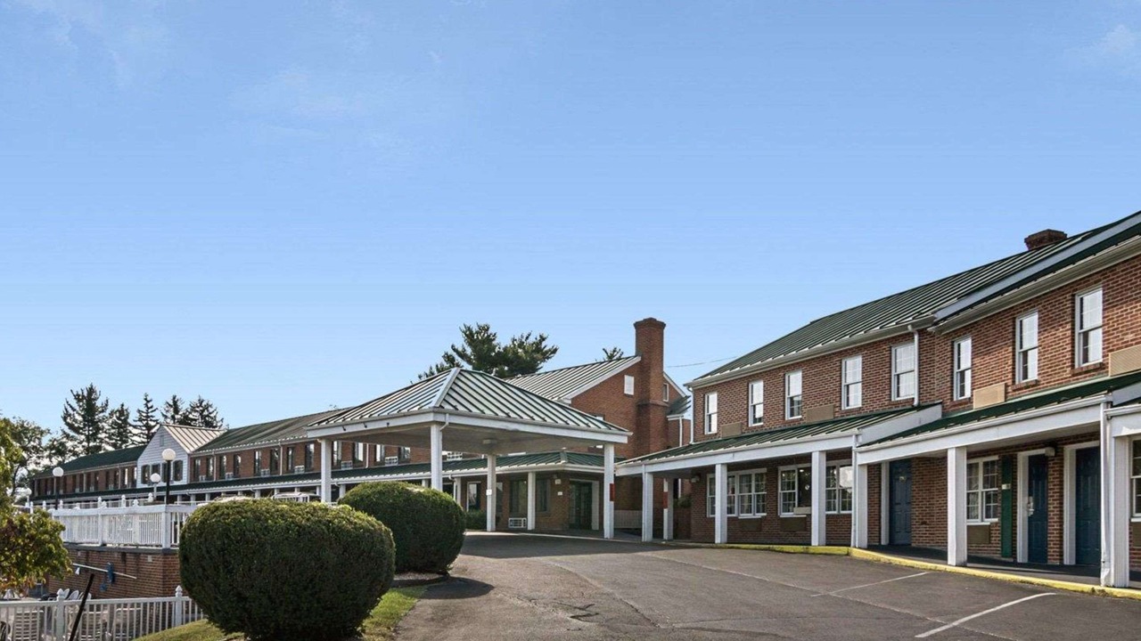 Photo of Buildings in Waynesboro