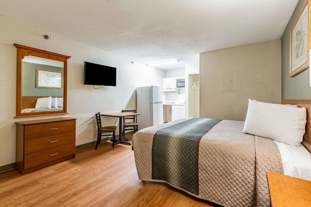 Photo of Bedroom in Norcross