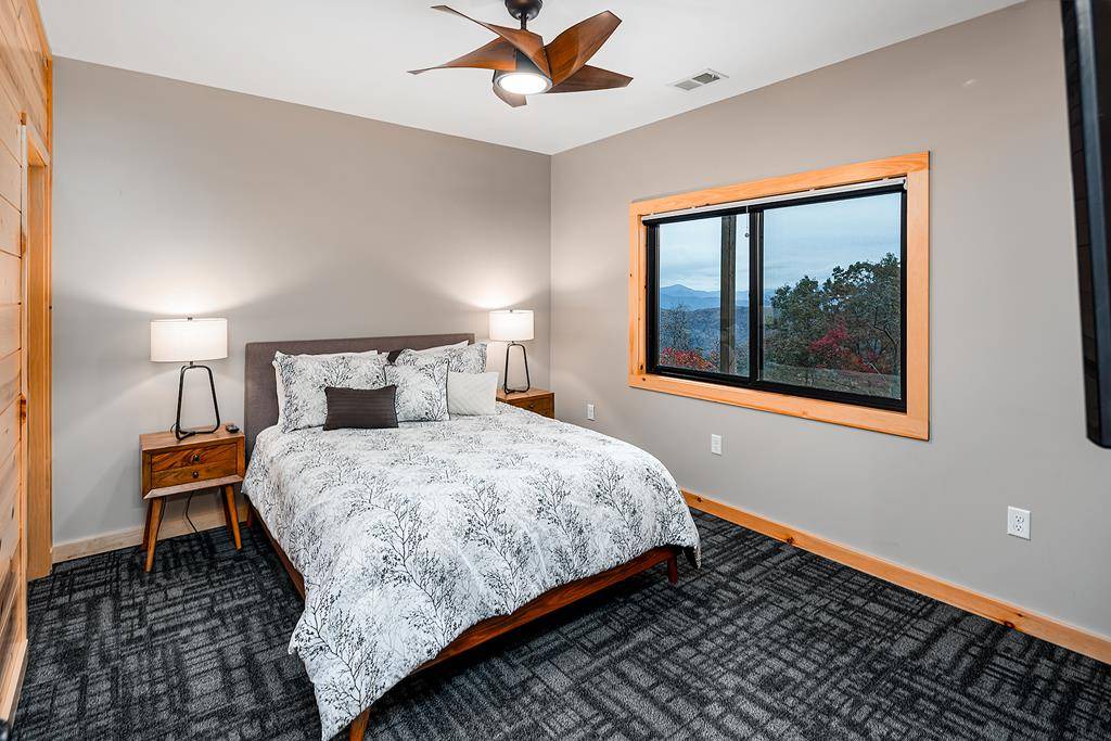 Photo of Bedroom in Bryson City