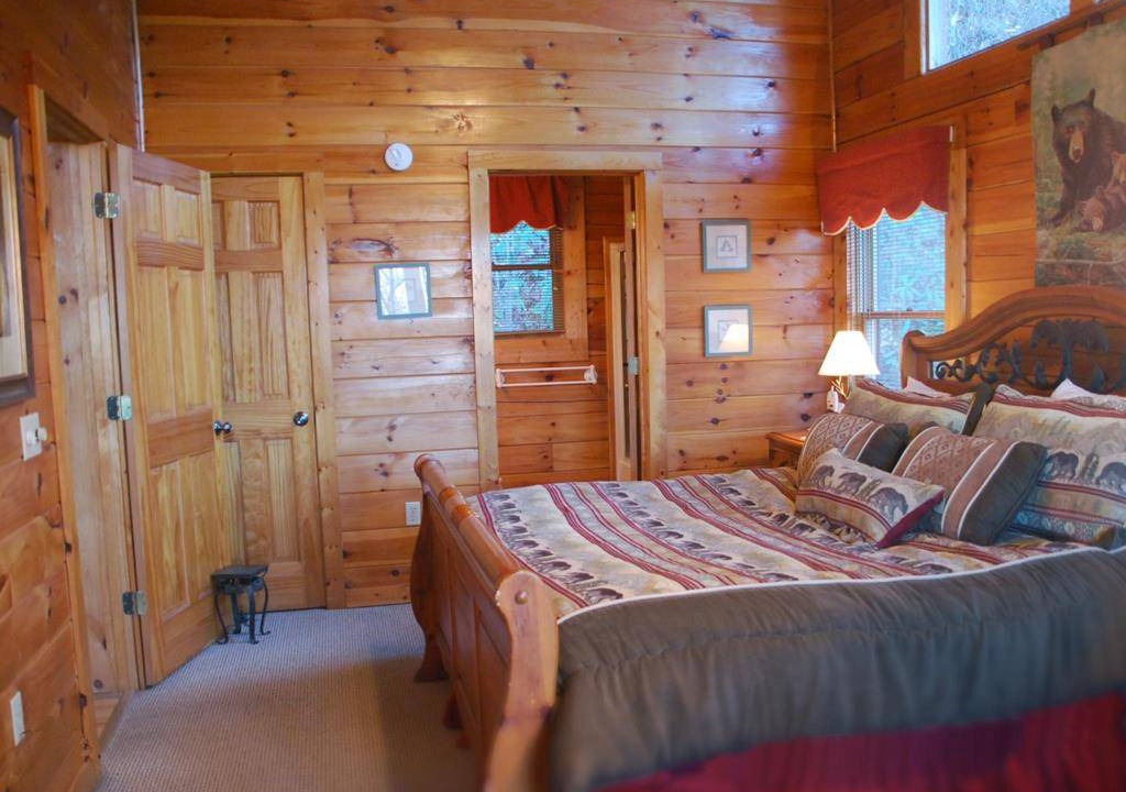Photo of Bedroom in Bryson City
