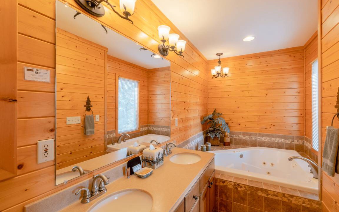 Photo of Bathroom in Bryson City
