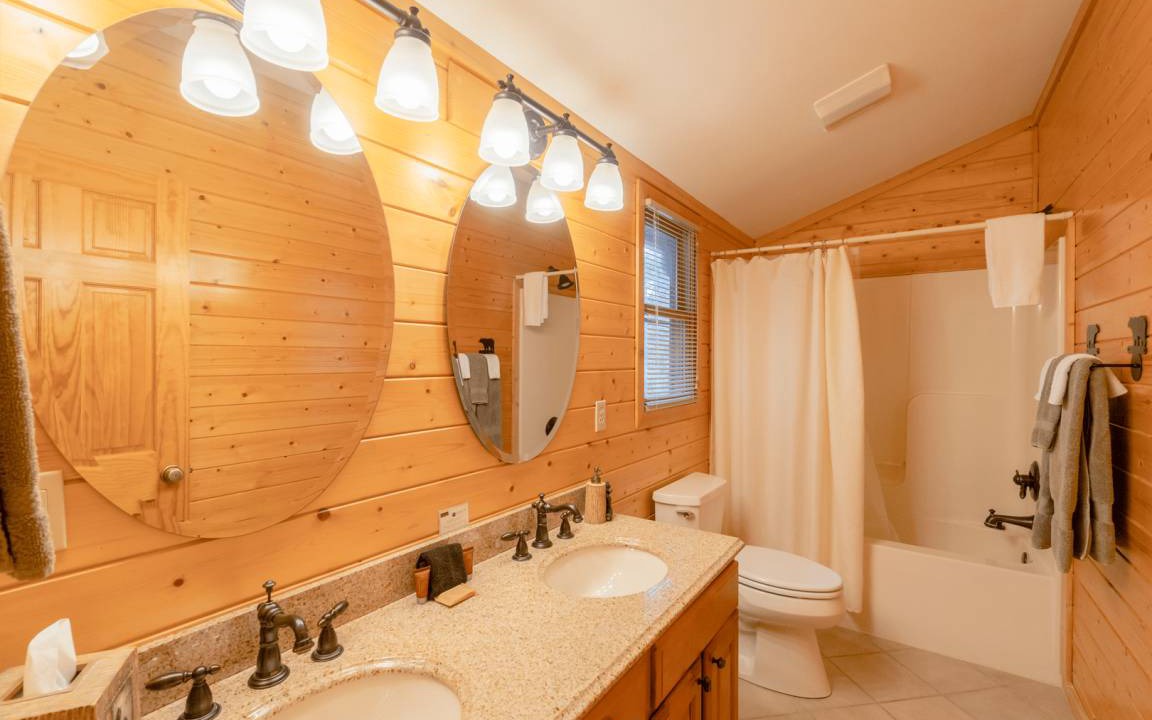 Photo of Bathroom in Bryson City