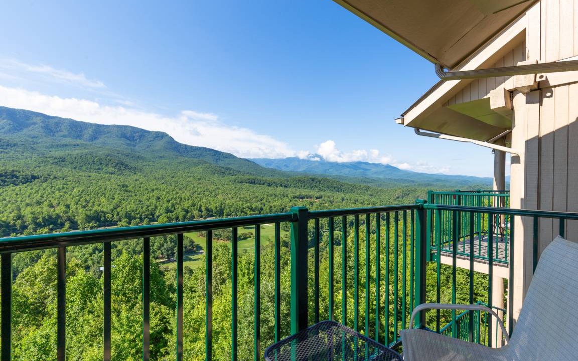 Photo of Patio Balcony in Gatlinburg - Pigeon Forge