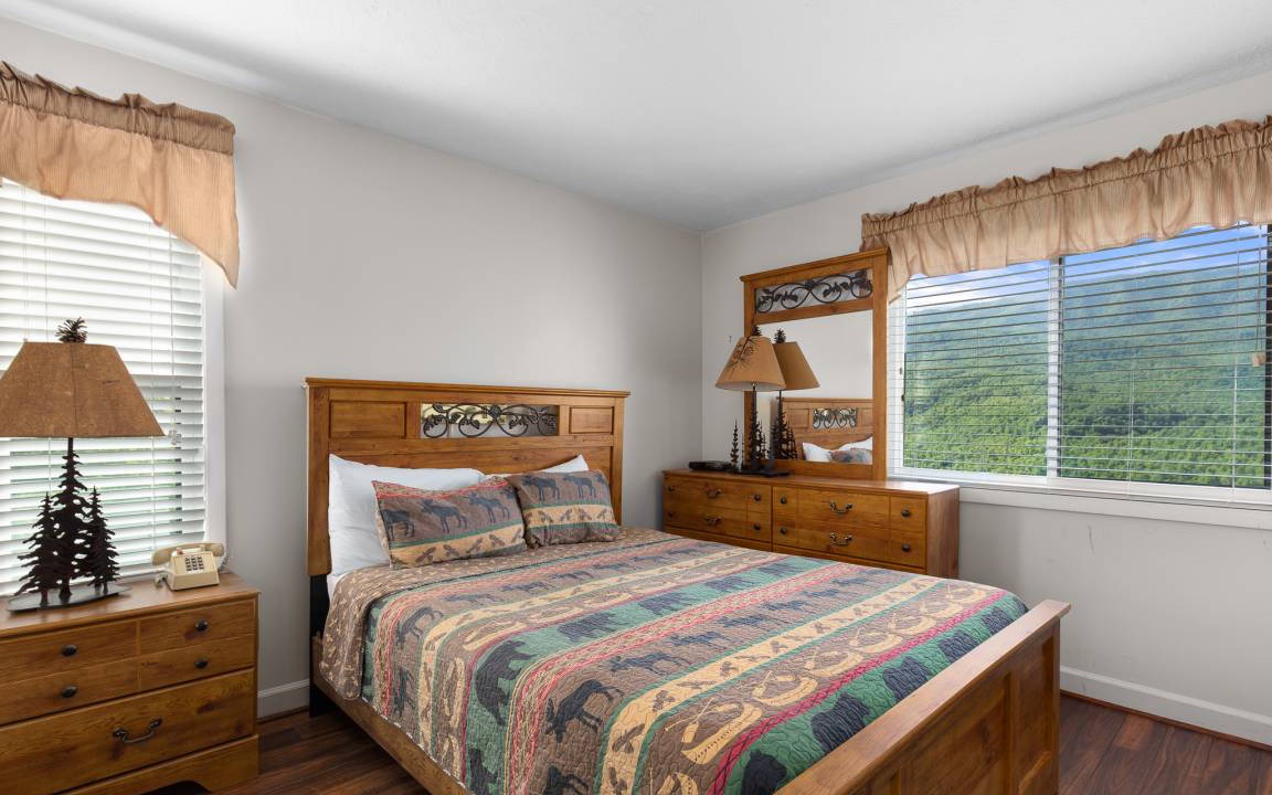 Photo of Bedroom in Gatlinburg - Pigeon Forge