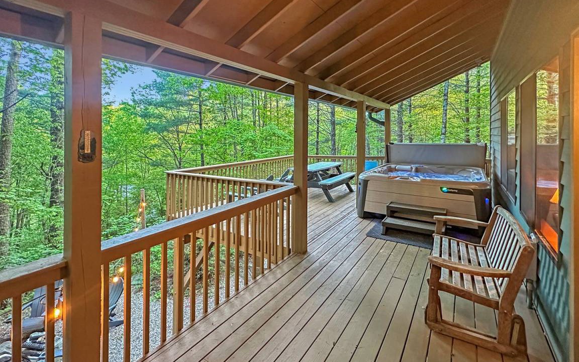 Photo of Patio Balcony in Bryson City