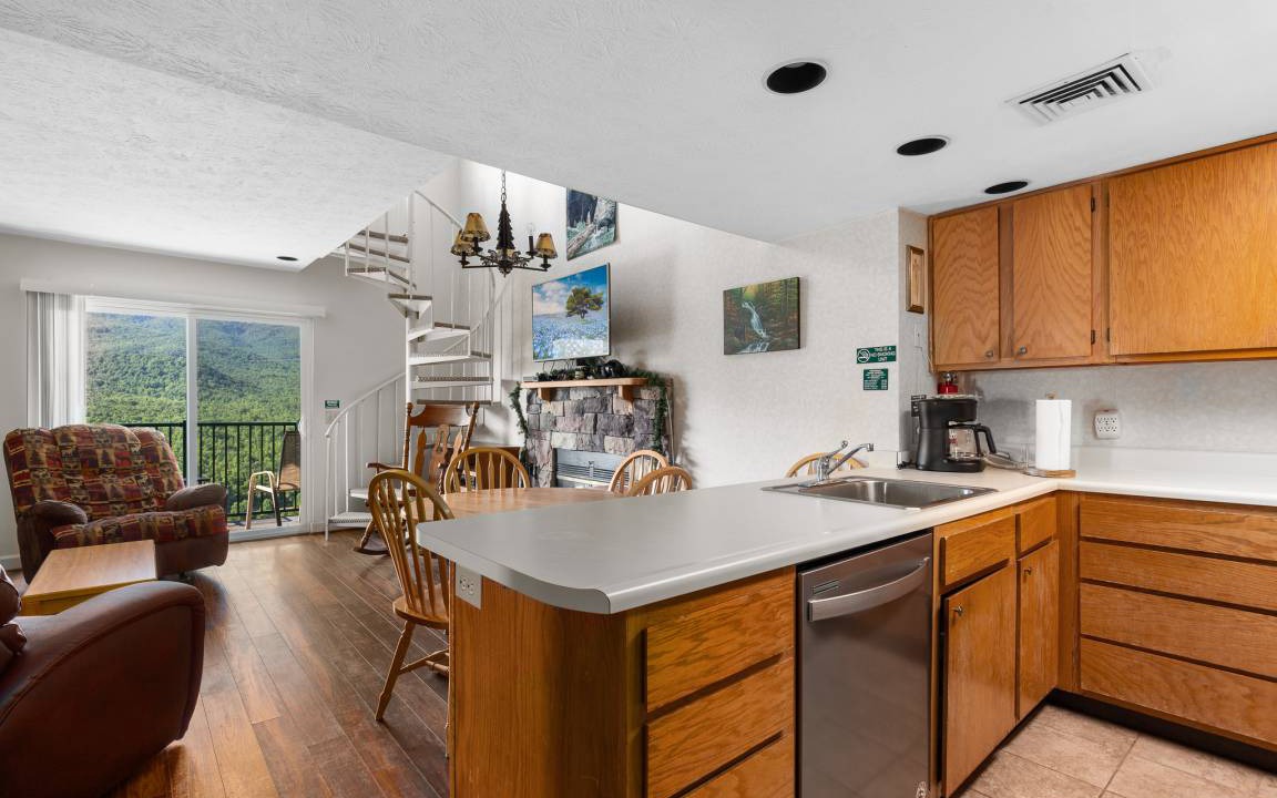 Photo of Kitchen in Gatlinburg - Pigeon Forge