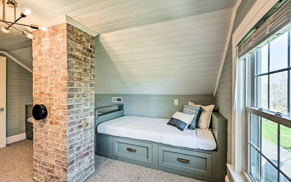 Photo of Others in Browns Summit