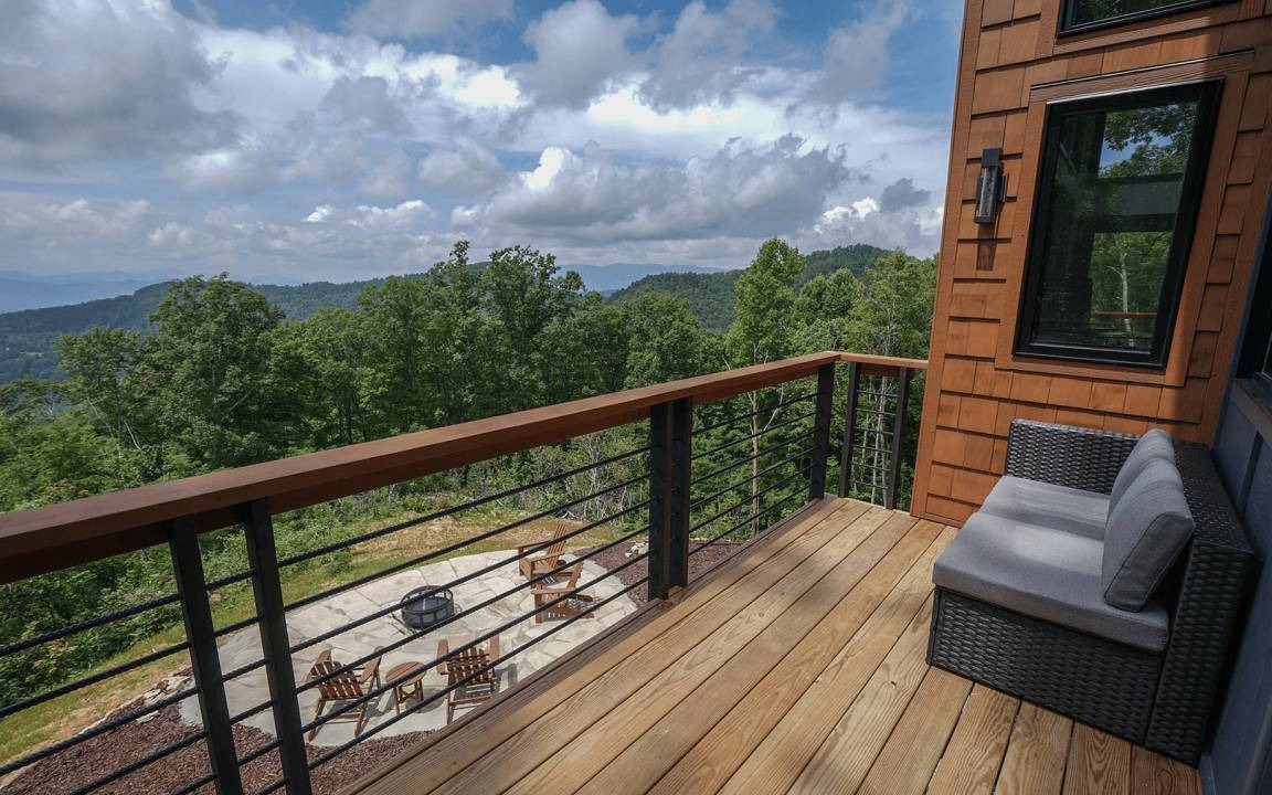 Photo of Patio Balcony in Bryson City