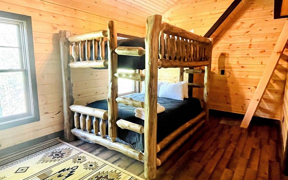Photo of Bedroom in Bryson City