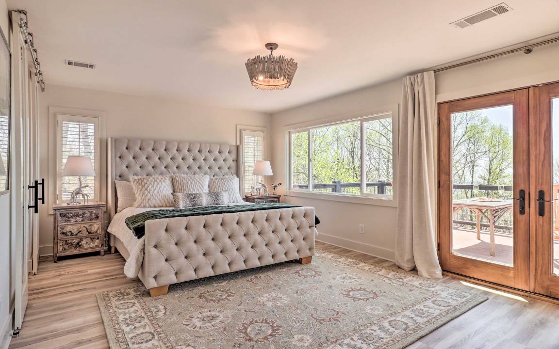 Photo of Others in Highlands