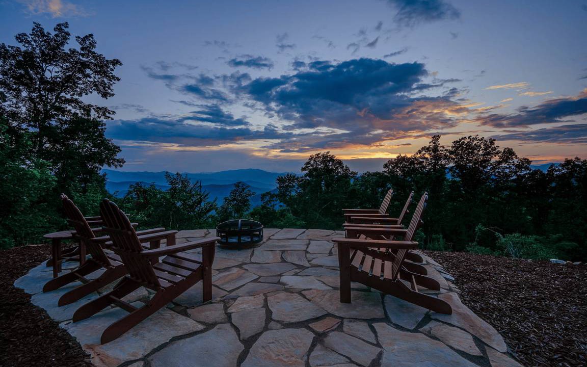 Photo of Patio Balcony in Bryson City