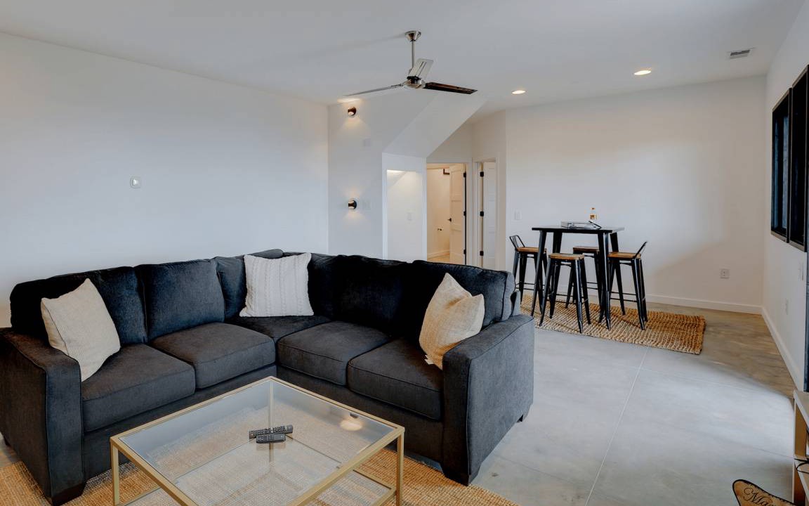 Photo of Livingroom in Bryson City