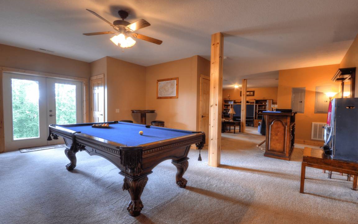 Photo of Livingroom in Bryson City