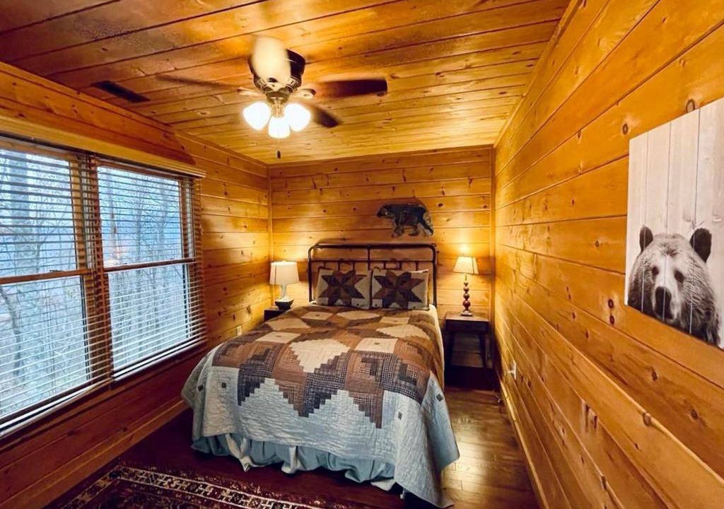 Photo of Bedroom in Bryson City
