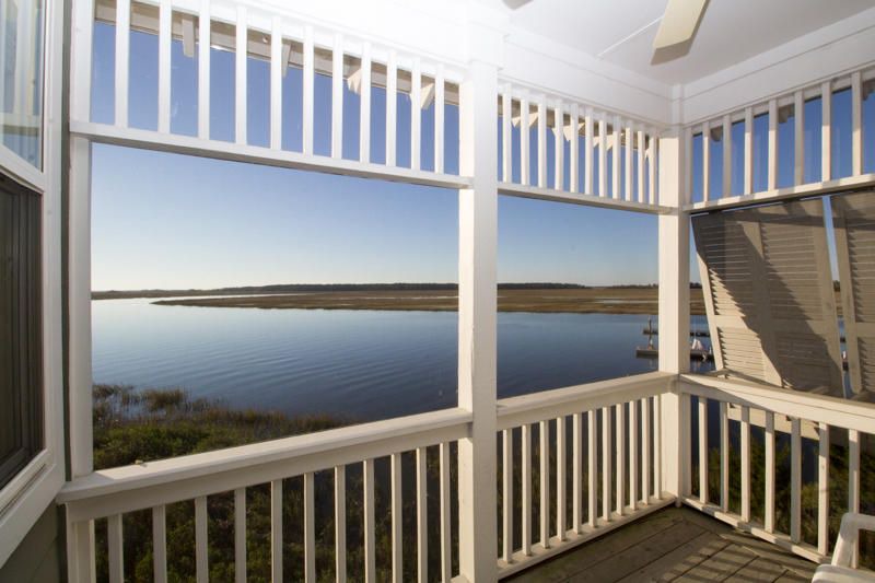 Photo of Patio Balcony in Bonito Boathouses