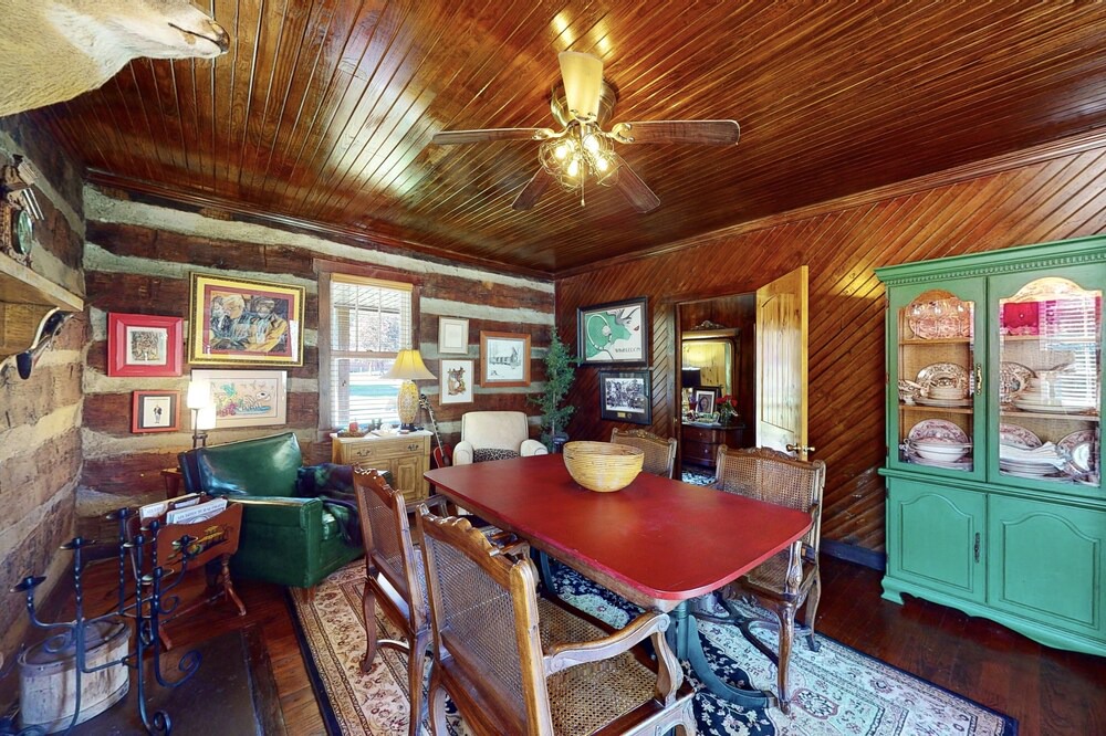 Photo of Kitchen in Saxon