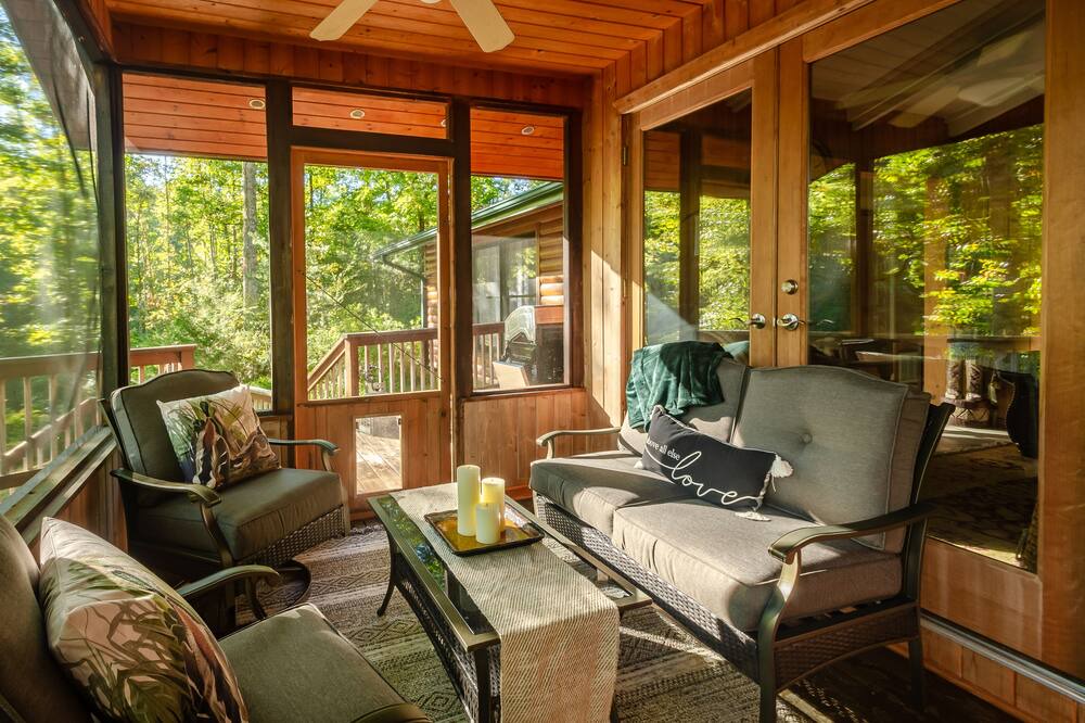 Photo of Livingroom in Franklin