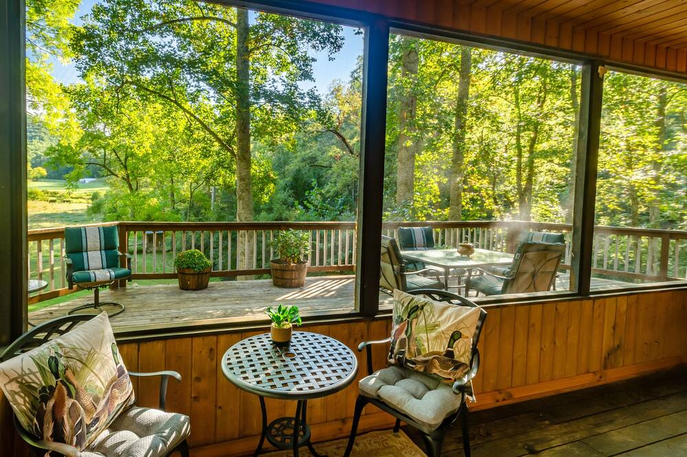 Photo of Patio Balcony in Franklin