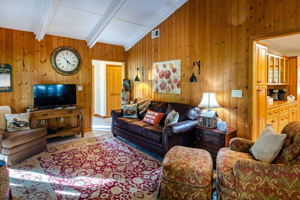 Photo of Livingroom in Franklin