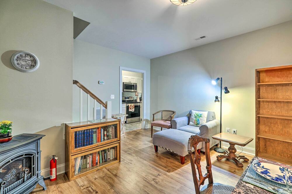 Photo of Livingroom in Kings Creek