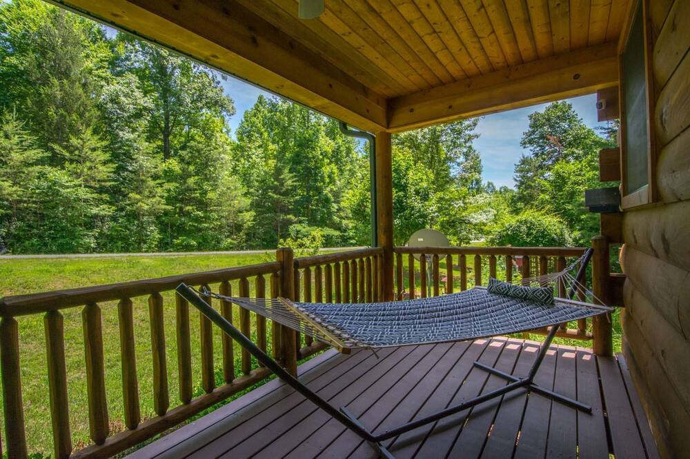 Photo of Patio Balcony in Clearwater Creek