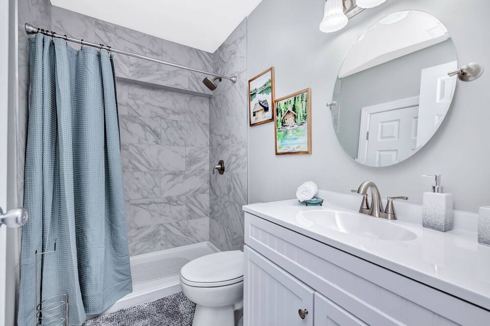 Photo of Bathroom in Mason