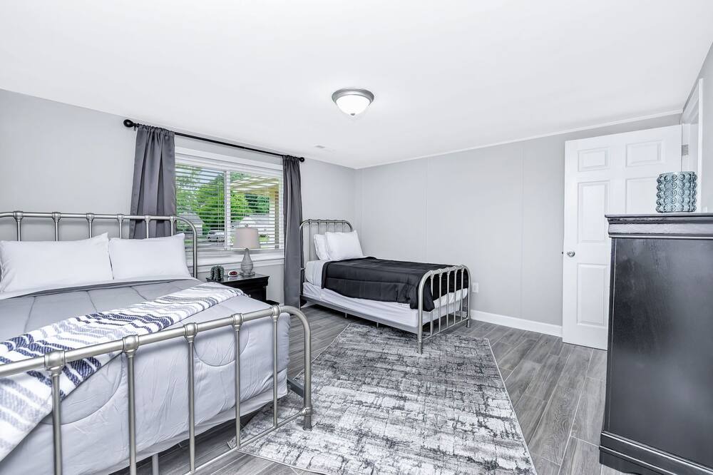 Photo of Bedroom in Mason