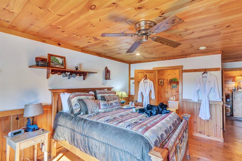 Photo of Others in Cabins