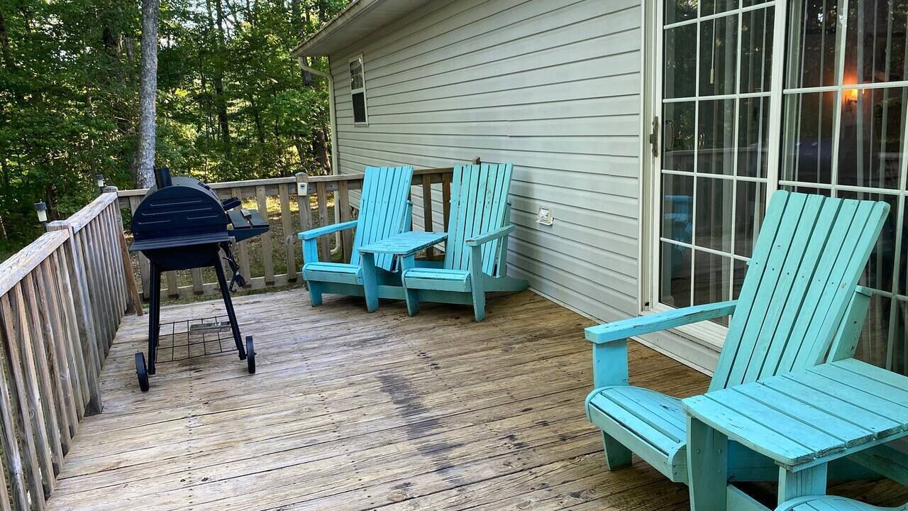 Photo of Outdoor in Muddy Pond