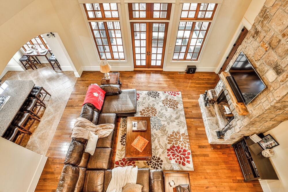 Photo of Livingroom in Toccoa
