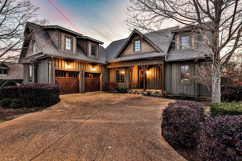Photo of Outdoor in Toccoa