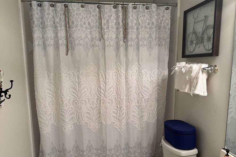Photo of Bathroom in Sugar Hill