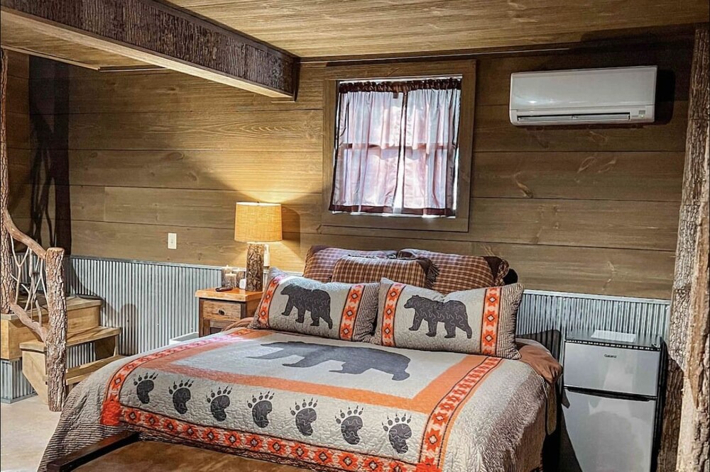 Photo of Bedroom in Canton