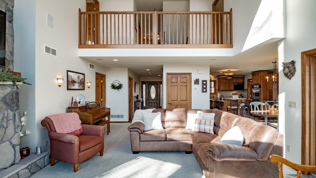 Photo of Livingroom in Davis