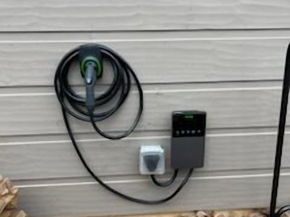 Photo of Outdoor in Cherry Log