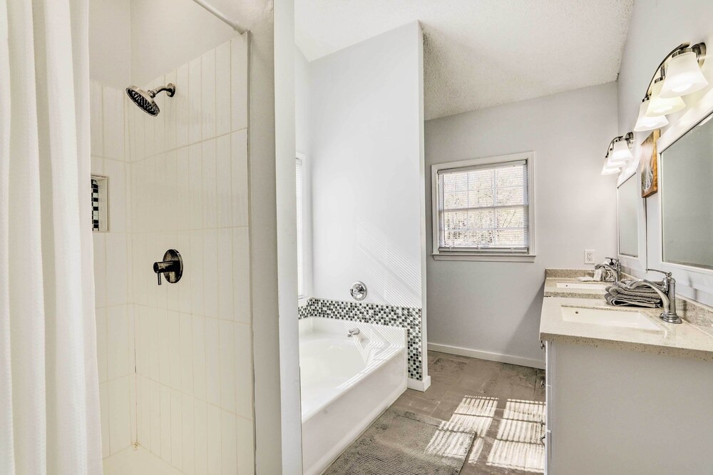 Photo of Bathroom in Sugar Hill