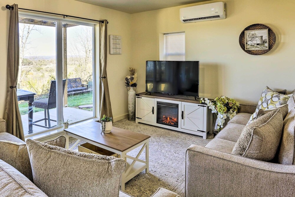 Photo of Livingroom in Graysville