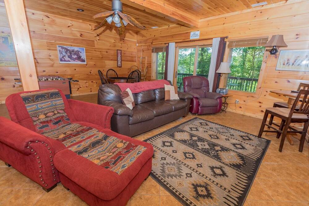 Photo of Livingroom in Sunset Cove