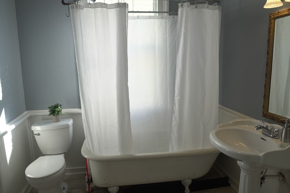 Photo of Bathroom in Westside
