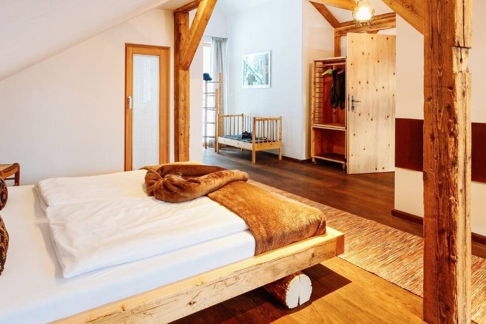 Photo of Bedroom in Northlake