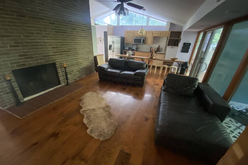Photo of Livingroom in Northlake