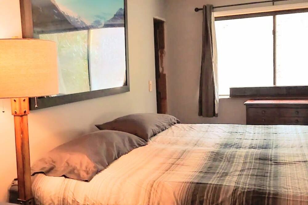 Photo of Bedroom in Franklin