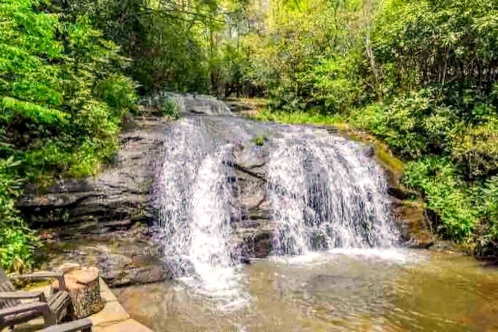 Photo of Outdoor in Franklin