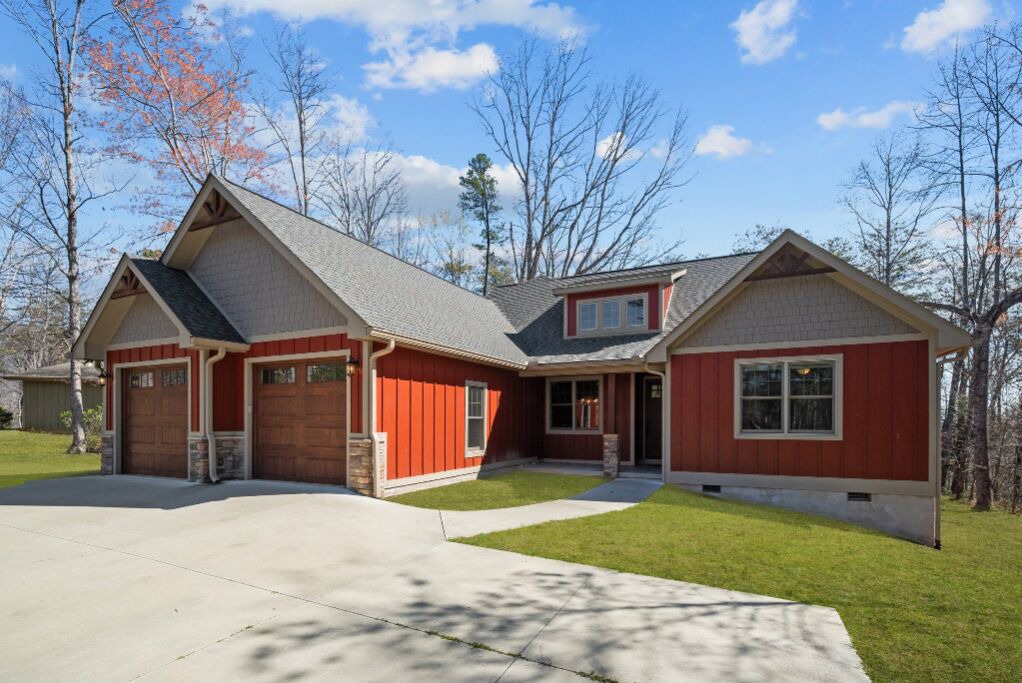 Photo of Outdoor in Lake Lure