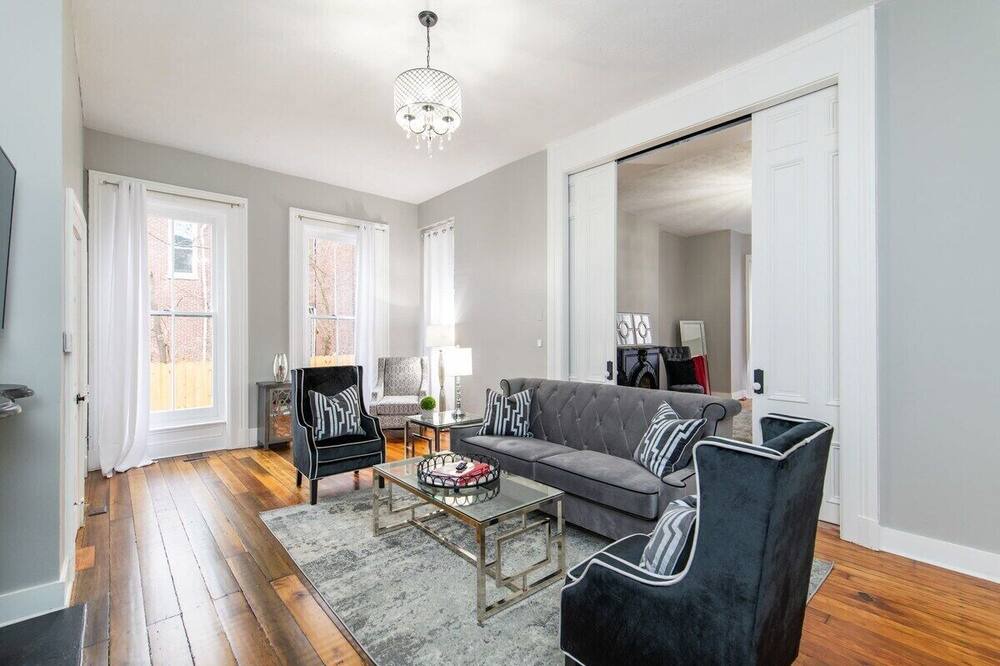 Photo of Livingroom in Georgetown