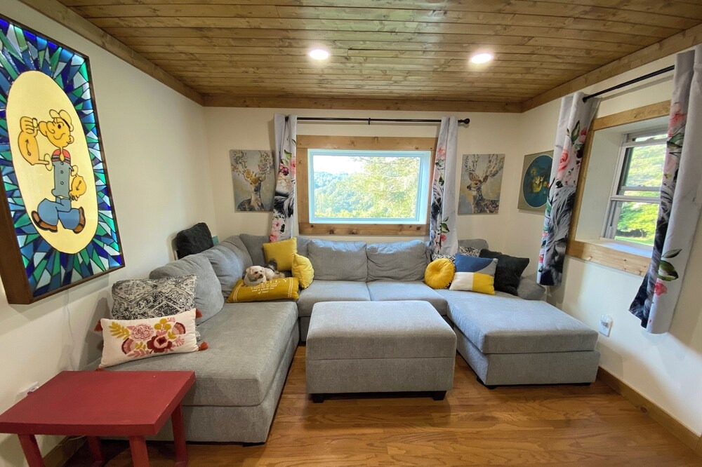 Photo of Livingroom in Providence